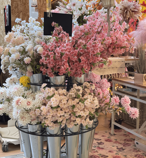 vivers-ernest-decoracio-interior-flor-artificial-rosa-i-pastel